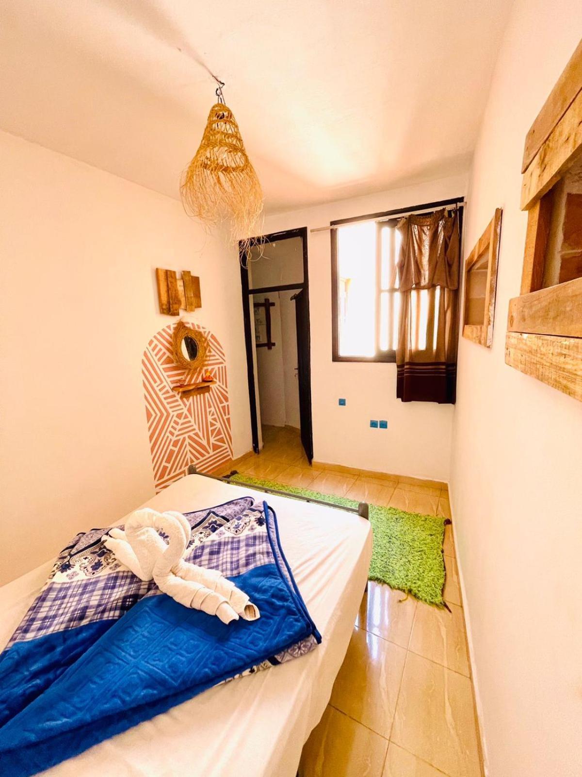 Sunrise Hostel Taghazout Bagian luar foto