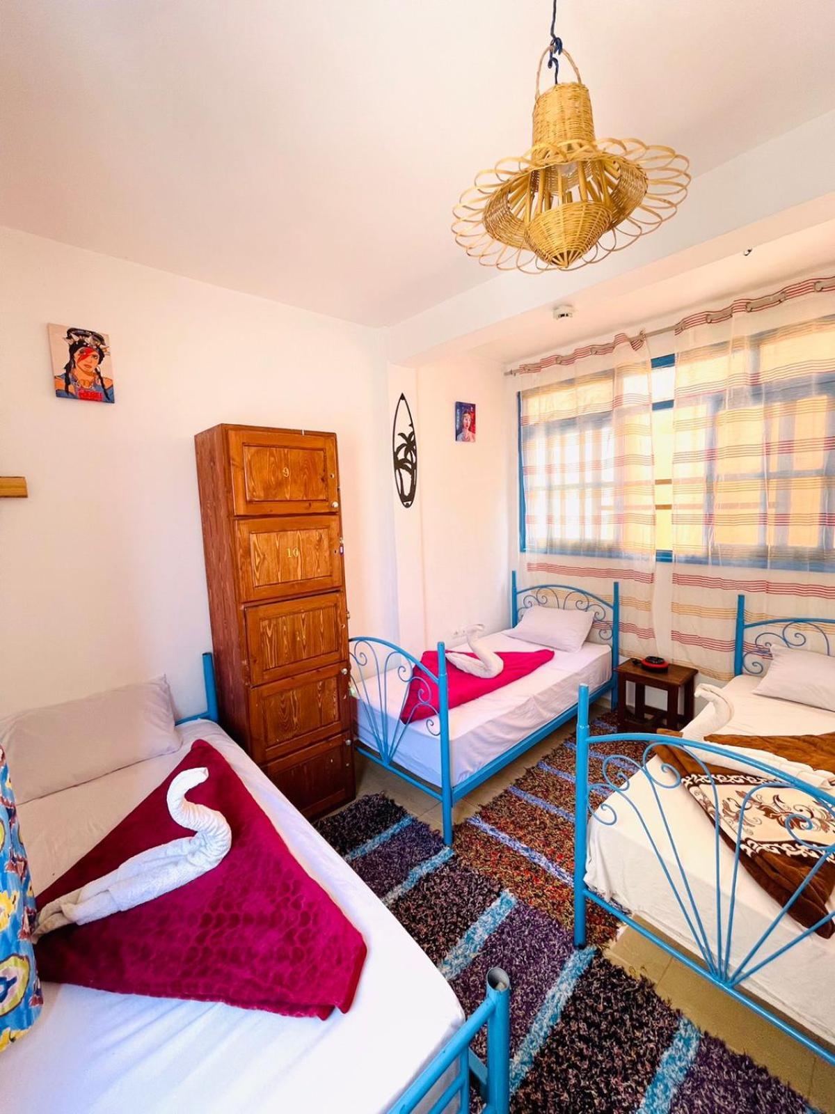 Sunrise Hostel Taghazout Bagian luar foto